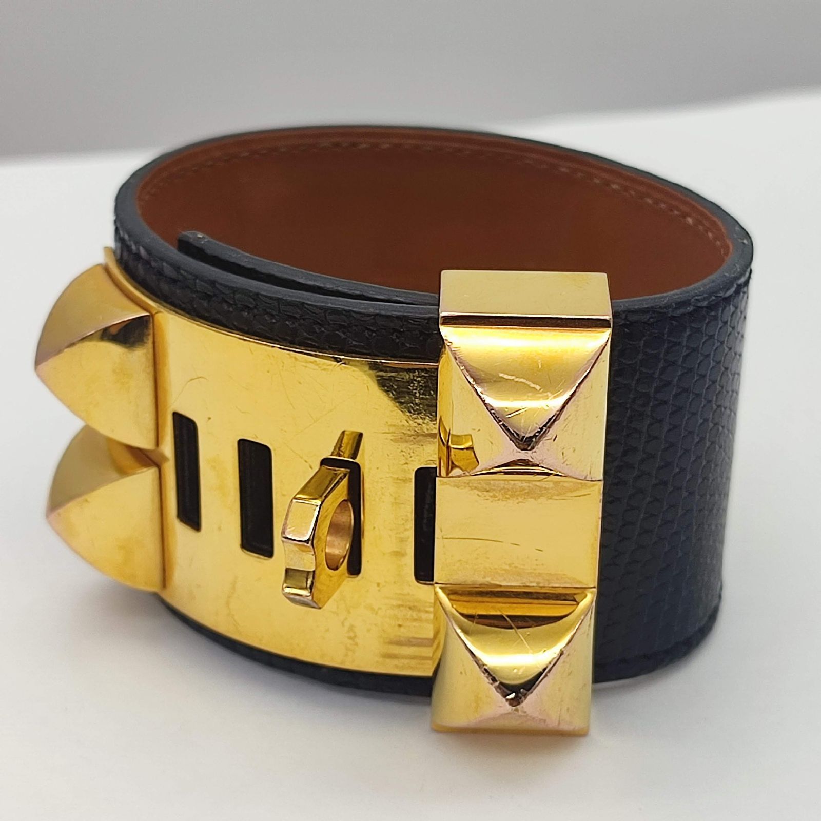 エルメス HERMES コリエドシアン バングル □X刻印 ブラック ゴールド エルメスコリエドシアン 黒 ゴールド金具 X刻印(2016年頃)刻印 ユニ