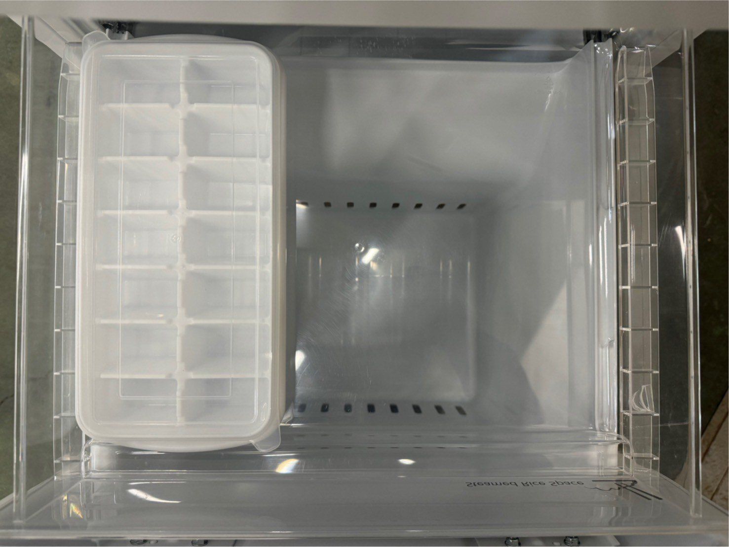 大阪送料無料★3か月保障付き★冷蔵庫★2020年★YRZ-F15G1★R-148 大阪送料無料☆3か月保障付き☆冷蔵庫☆ヤマダ☆2ドア