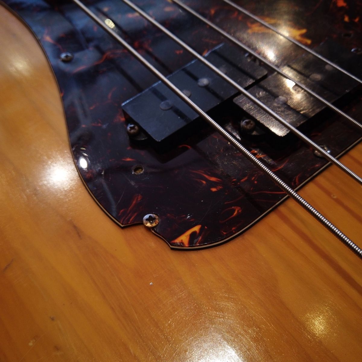 Fernandes FPB-95N BURNY OLDS 1975年製 エレキベース - メルカリ