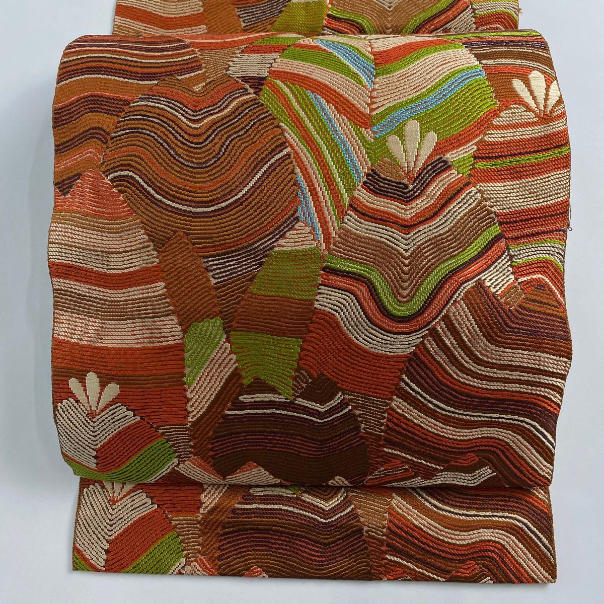 【he-068】名古屋帯 八寸 刺繍 松葉仕立て 正絹 he-068】名古屋帯 八寸 刺繍 松葉仕立て 正絹 - メルカリ