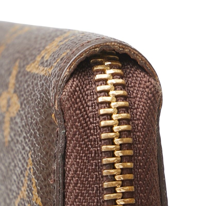 ラウンドファスナー 長財布