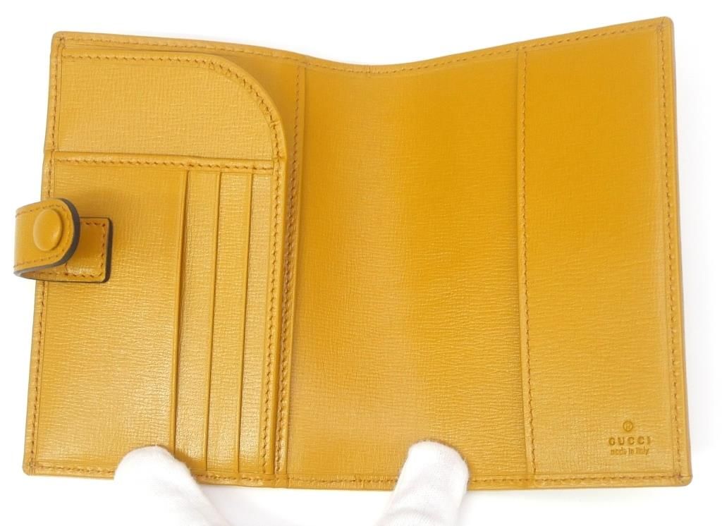 グッチ GUCCI パスポートケース GGスプリーム インターロッキング  
