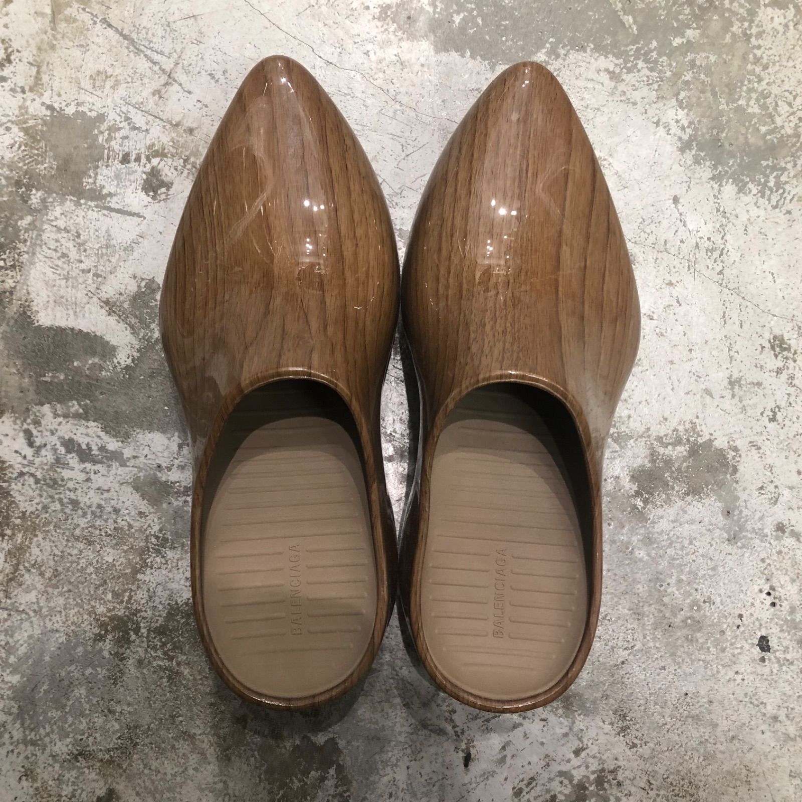 BALENCIAGA ミュール テクノクロッグ 44 バレンシアガの超厚底ミュール「テクノクロッグ」煌めくライン