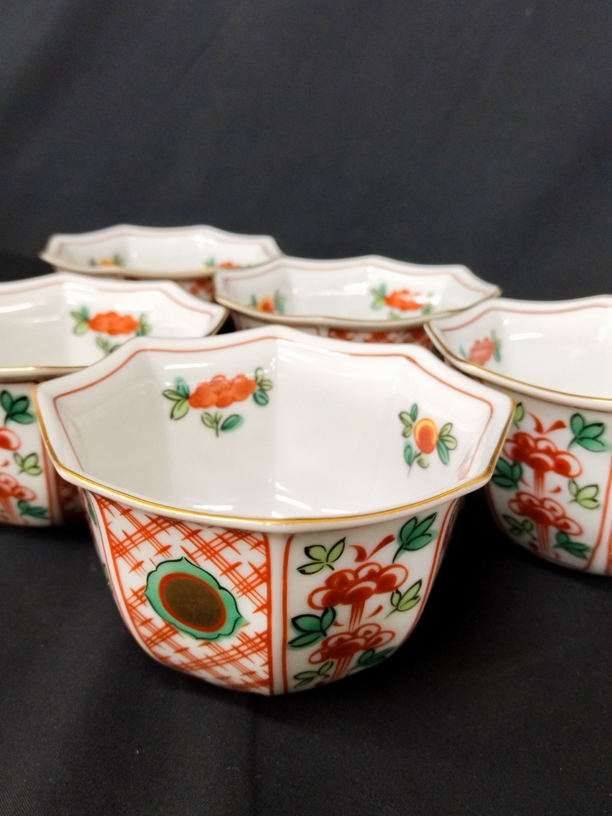 tachikichi たち吉 皿 小鉢 赤絵 八角 5客 金彩 - メルカリ