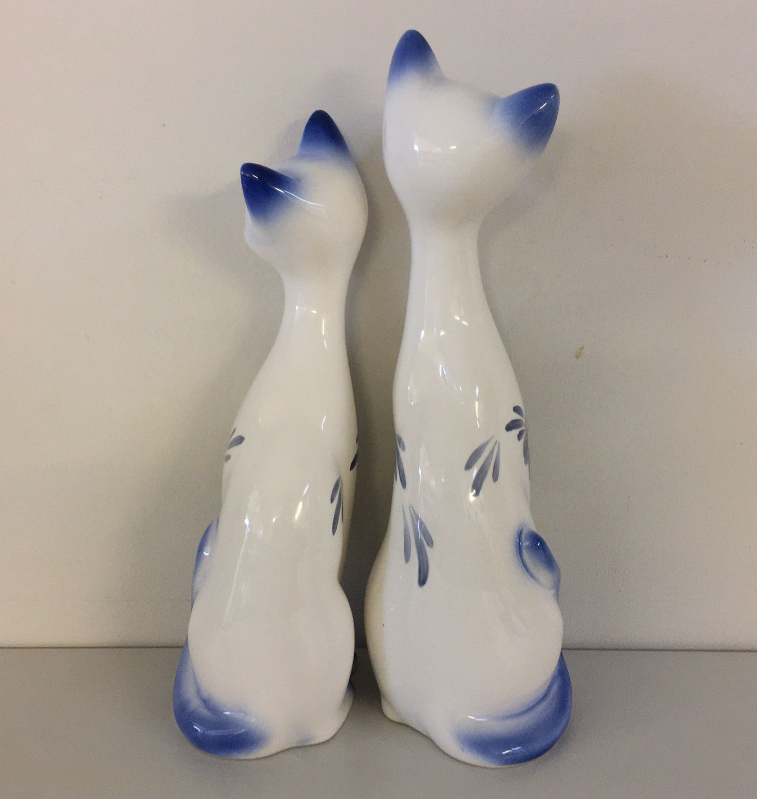 ○ねこの置物 ネコ 猫 花 陶器 昭和レトロ かわいい 夫婦 2匹セット