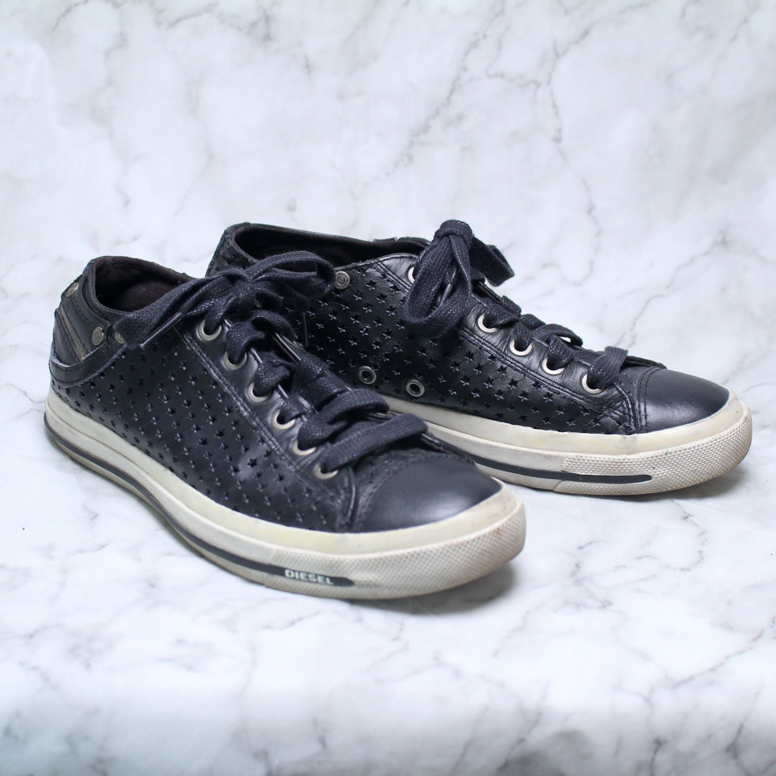 DIESEL EXPOSURE LEATHER SNEAKER 24cmL07203 - スニーカー