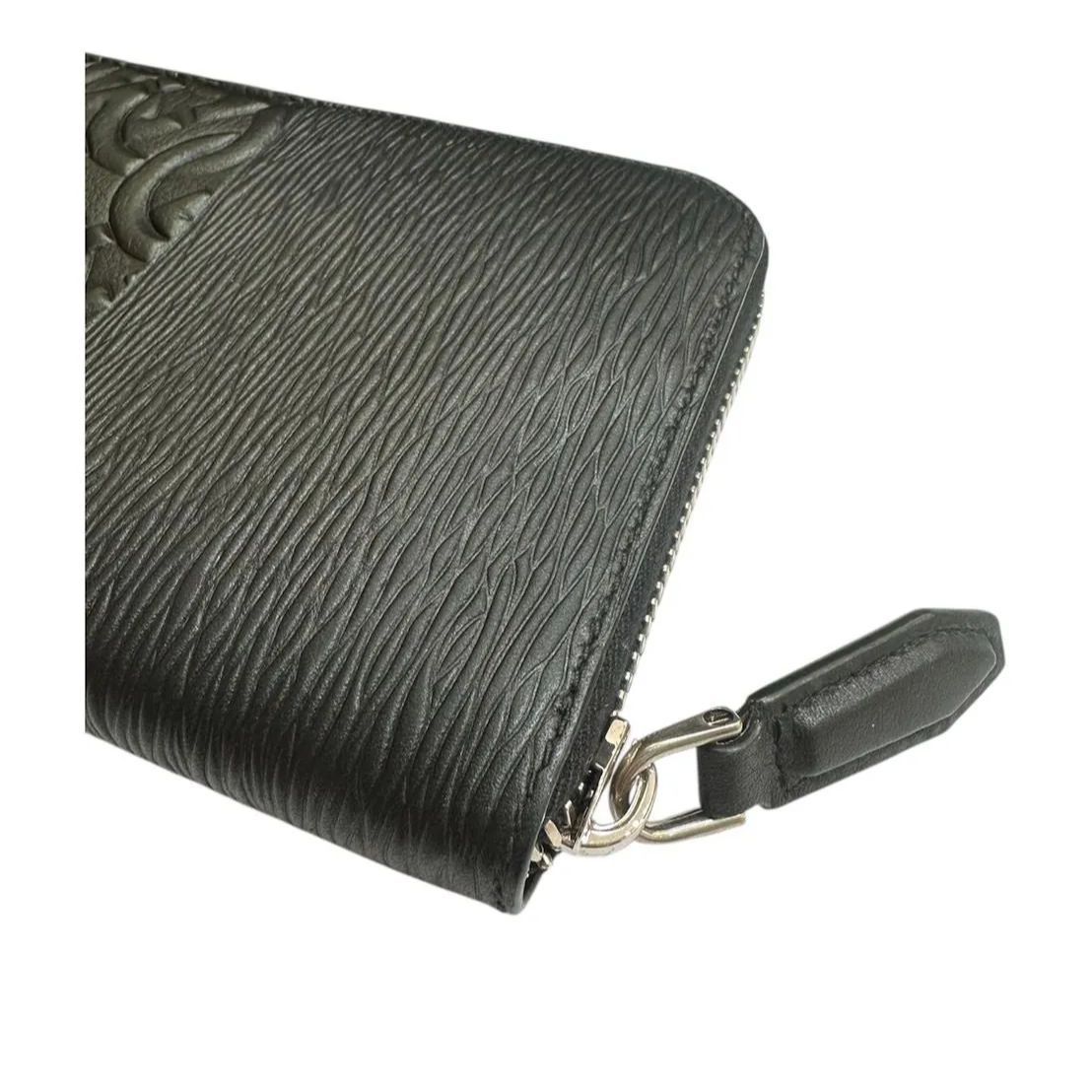 美品　サルヴァトーレ　フェラガモ　ガンチーニ　長財布　グレインレザー　ブラック 中古美品】 Salvatore Ferragamo フェラガモ 660879 レザー