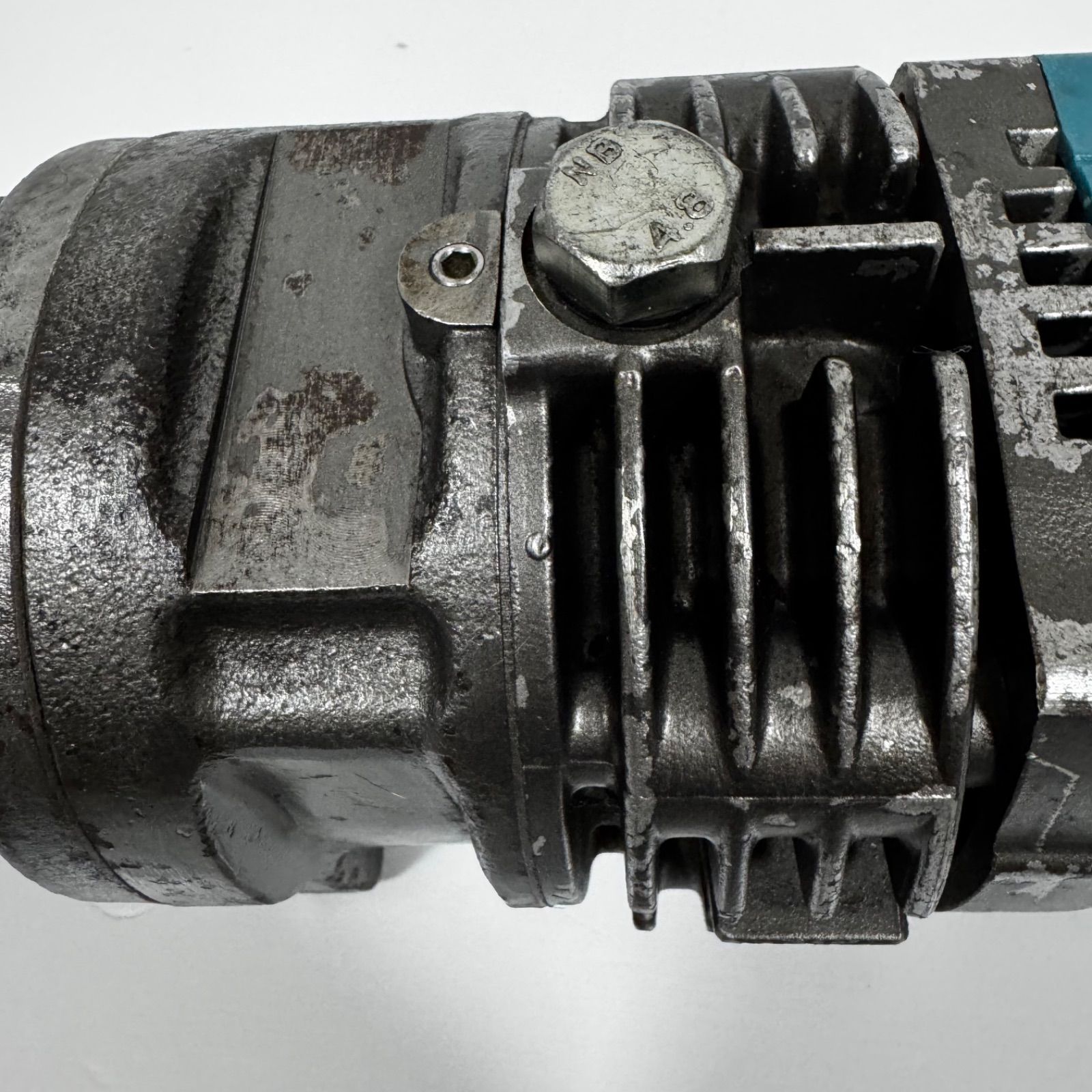 Makita 鉄筋カッタ