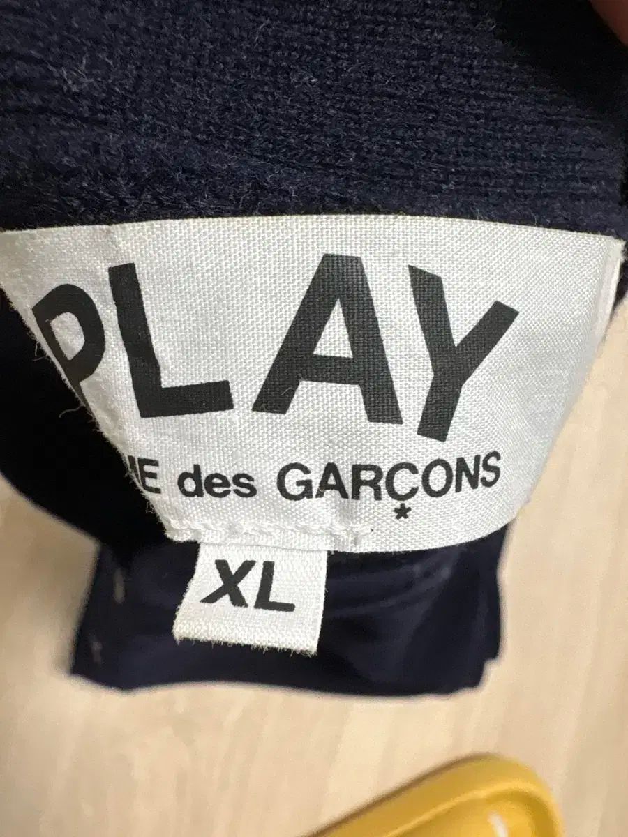 COMME des GARCONS ネイビー カーディガン 白ワッペン XL