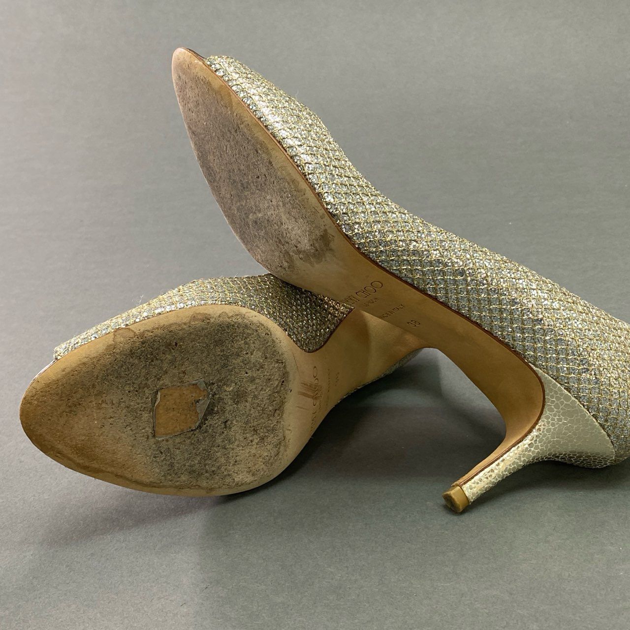 JIMMY CHOO ベージュ オープントゥヒール 38