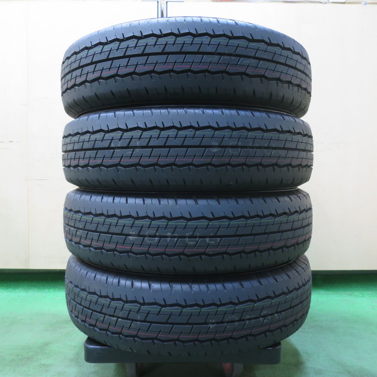 新車外し！25年☆195/80R15 107/105S ダンロップ SP175N タイヤ 15 