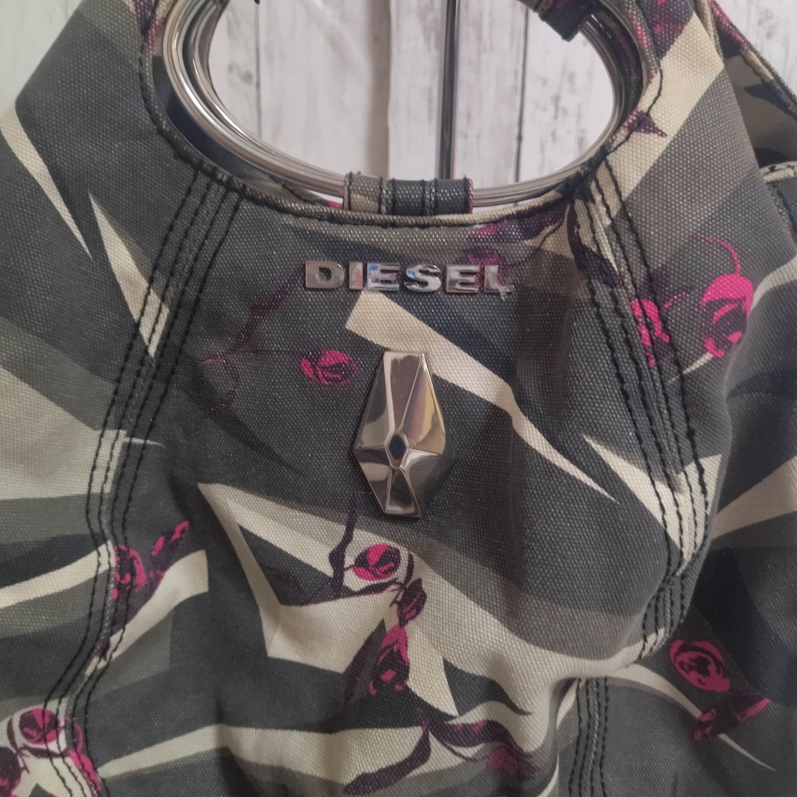 ストア diesel メッセンジャーバッグ 即完売