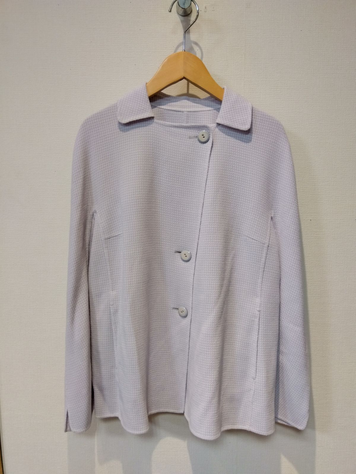 M20 NEMIKA ネミカ ジャケット 薄紫×白 チェック柄 両サイドにポケットありウール レーヨン 薄手 イタリア製 9号サイズ