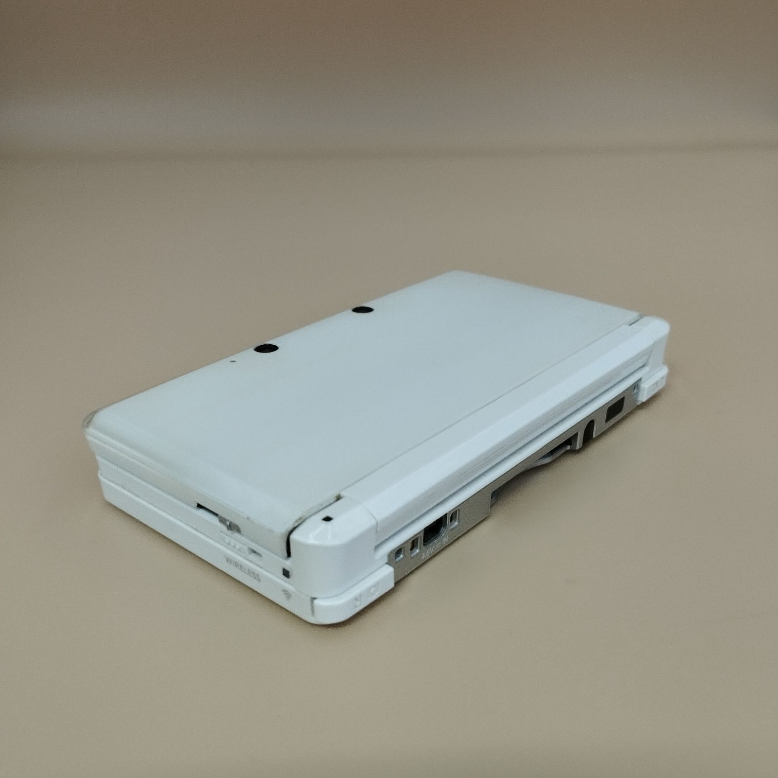 箱付き！ソフトつき！動作OK！】Newニンテンドー3DS本体（KTR