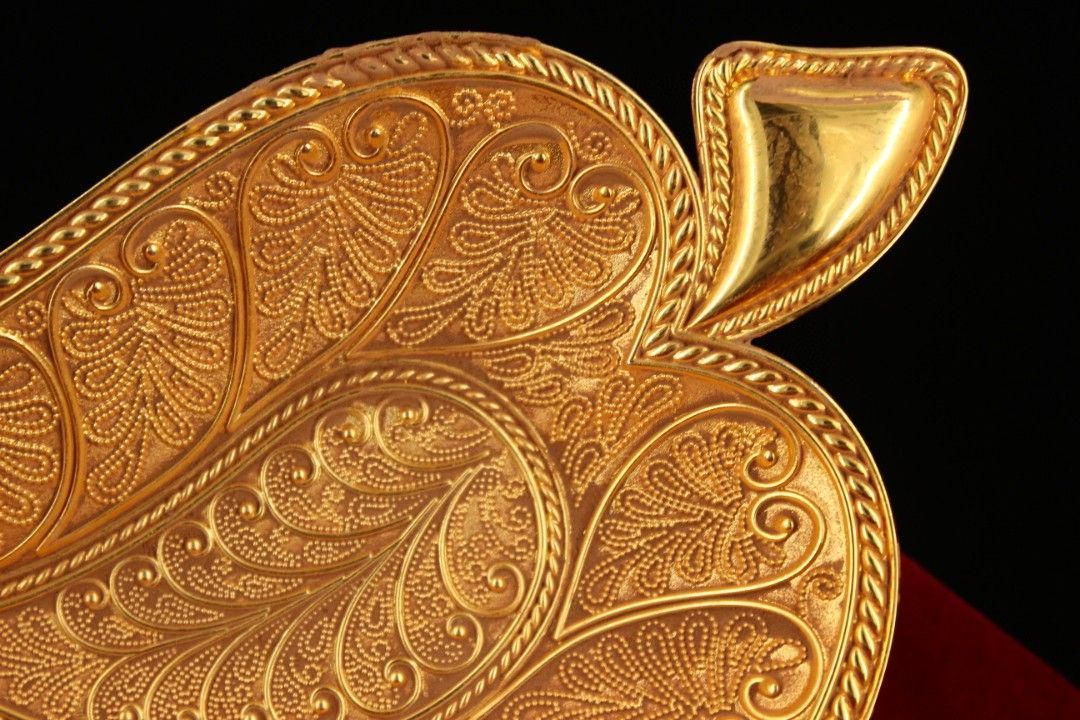 銅 細工 鎏金葉盤 果実盤 装飾品 工芸品 美術品 置物 銅 細工 ?金葉盤 果実盤 装飾品 工芸品 美術品 置物 - メルカリ