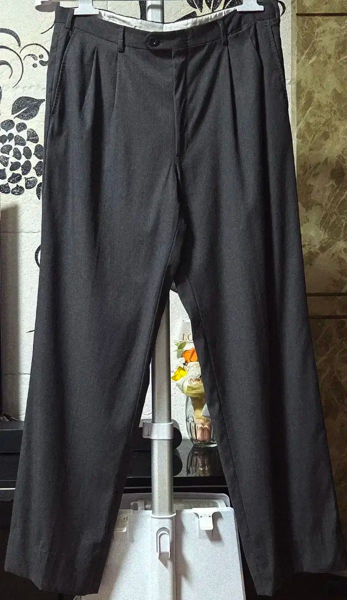 Brioni ブリオーニ パンツ スラックス 50 超美品] ブリオーニ Brioni スラックス パンツ ARABBA 秋冬 サイズ50