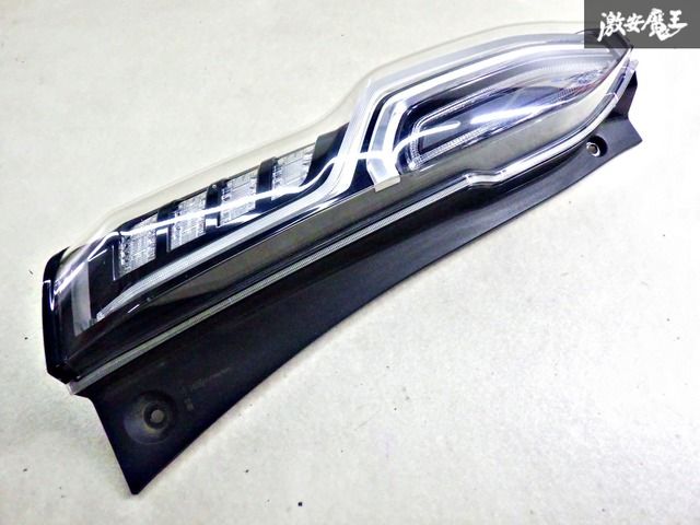 7m1 N BOX カスタム JF3 前期 純正 テールランプ 左 ICHIKOH
