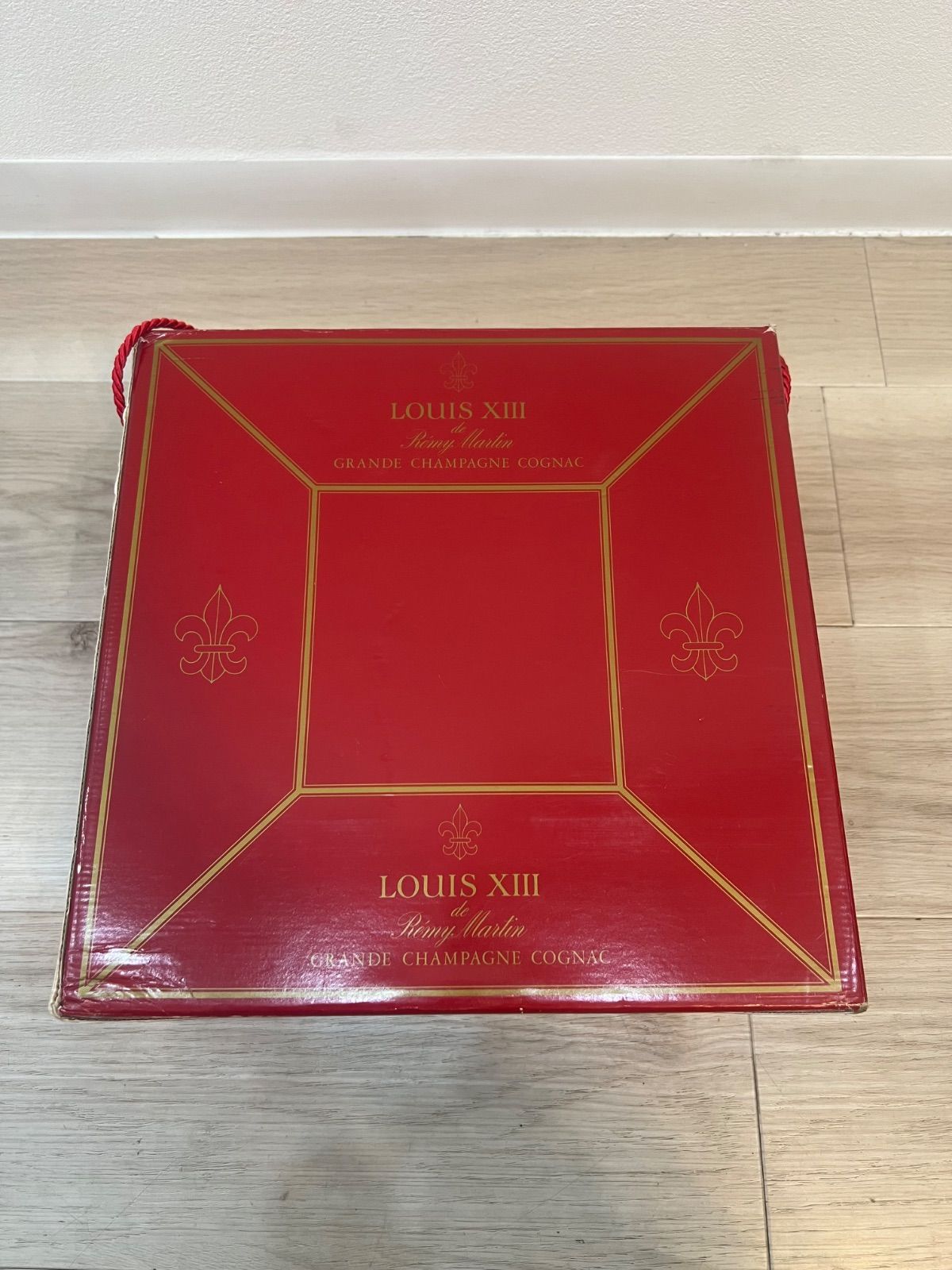 LOUIS XIII レミーマルタン ルイ13世 空箱 & 冊子セット（レッド