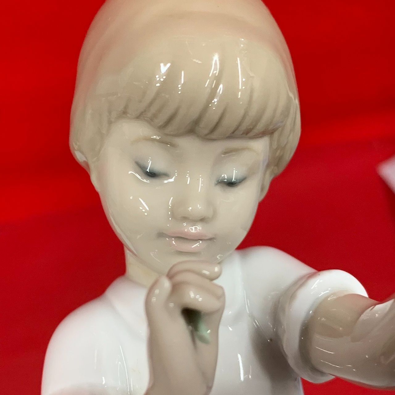 リヤドロ LLADRO おめかししようね 6862 陶器 置物 フィギュリン J1