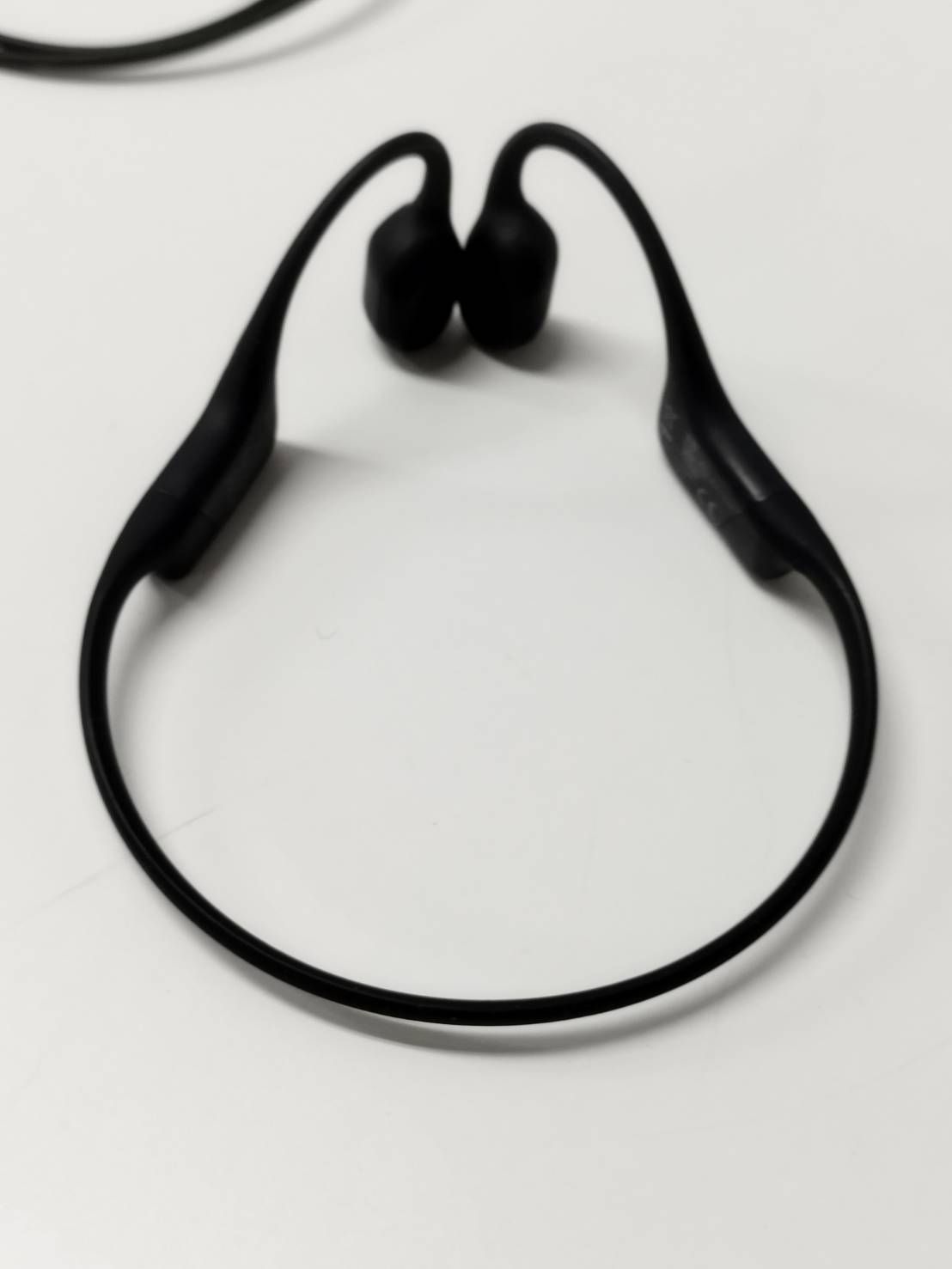 AfterShokz 骨伝導イヤホン AS800 ワイヤレスイヤホン AEROPEX