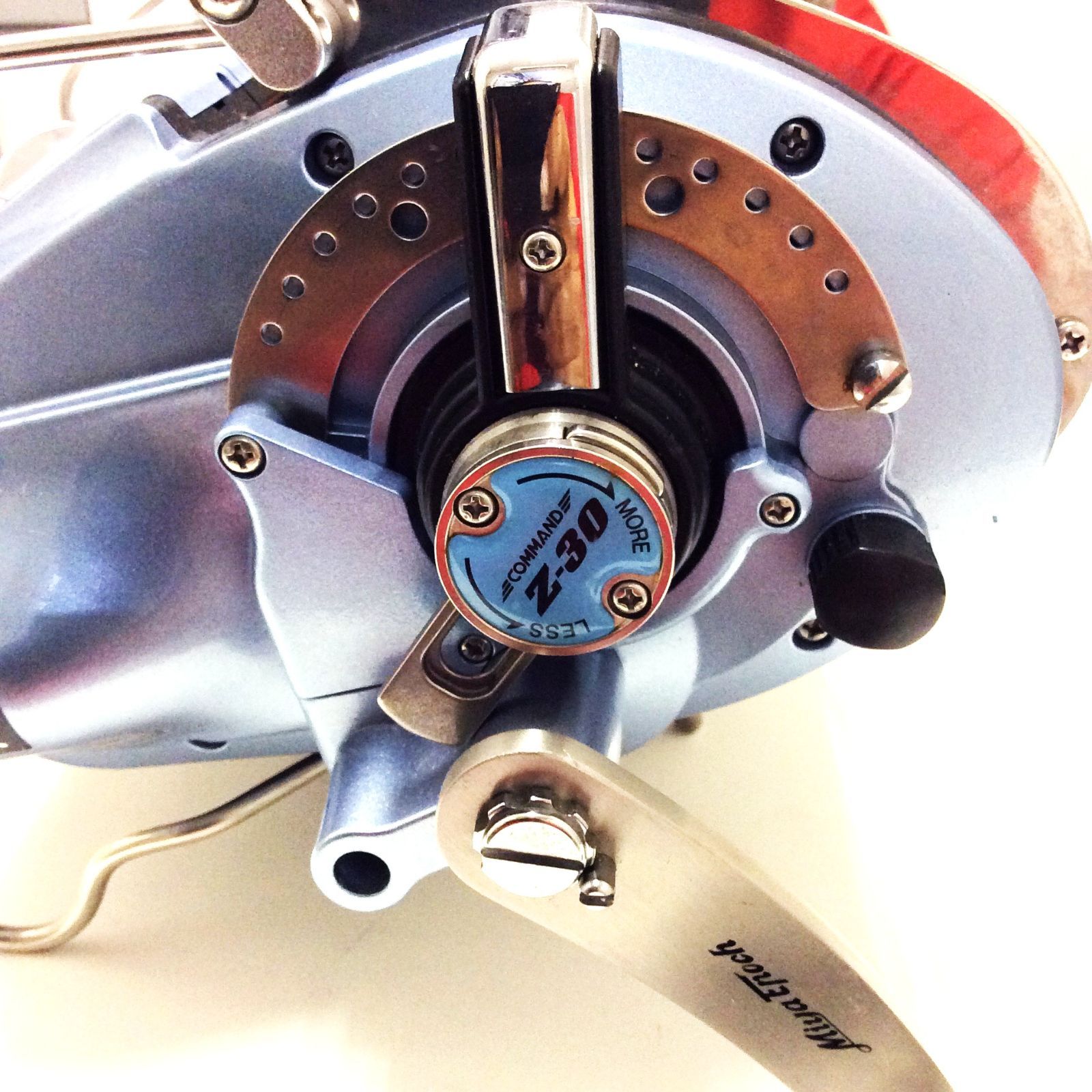  1 品 MiyaEpock コマンドZ-30 24 V 電動リール リール