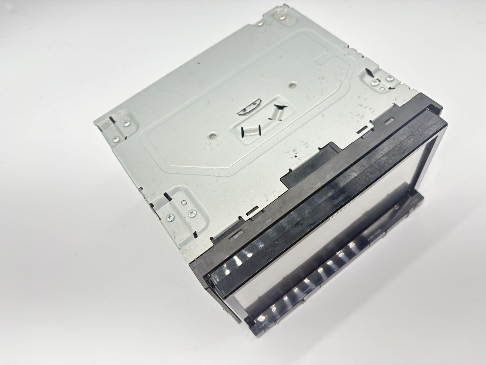 カーナビ AVIC-RZ901 PIONEER S/NO:QJTW001890JP カーナビ AVIC-RZ901 PIONEER S/NO:QJTW001890JP Amazon.co.jp