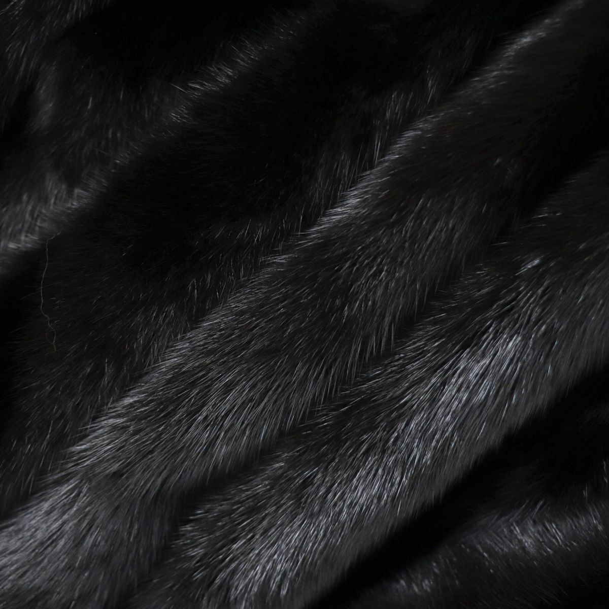 毛並み極美品◆ROYAL SAGA MINK　ロイヤルサガミンク　逆毛　本毛皮コート　ブラック　9　毛質柔らか◎