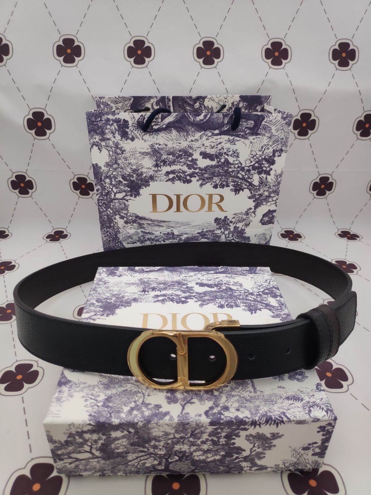 超人気✨クリスチャンディオール ベルト CDロゴ カーフスキン*ベルト メンズ用✜レディース用 極美品 新品 Dior - メルカリ