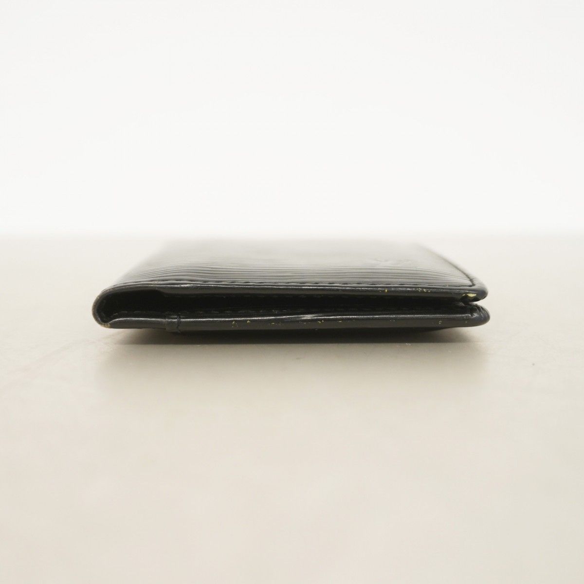 5id4471 ルイヴィトン カードケース エピ オーガナイザードゥポッシュ M63582 ノワール メンズ