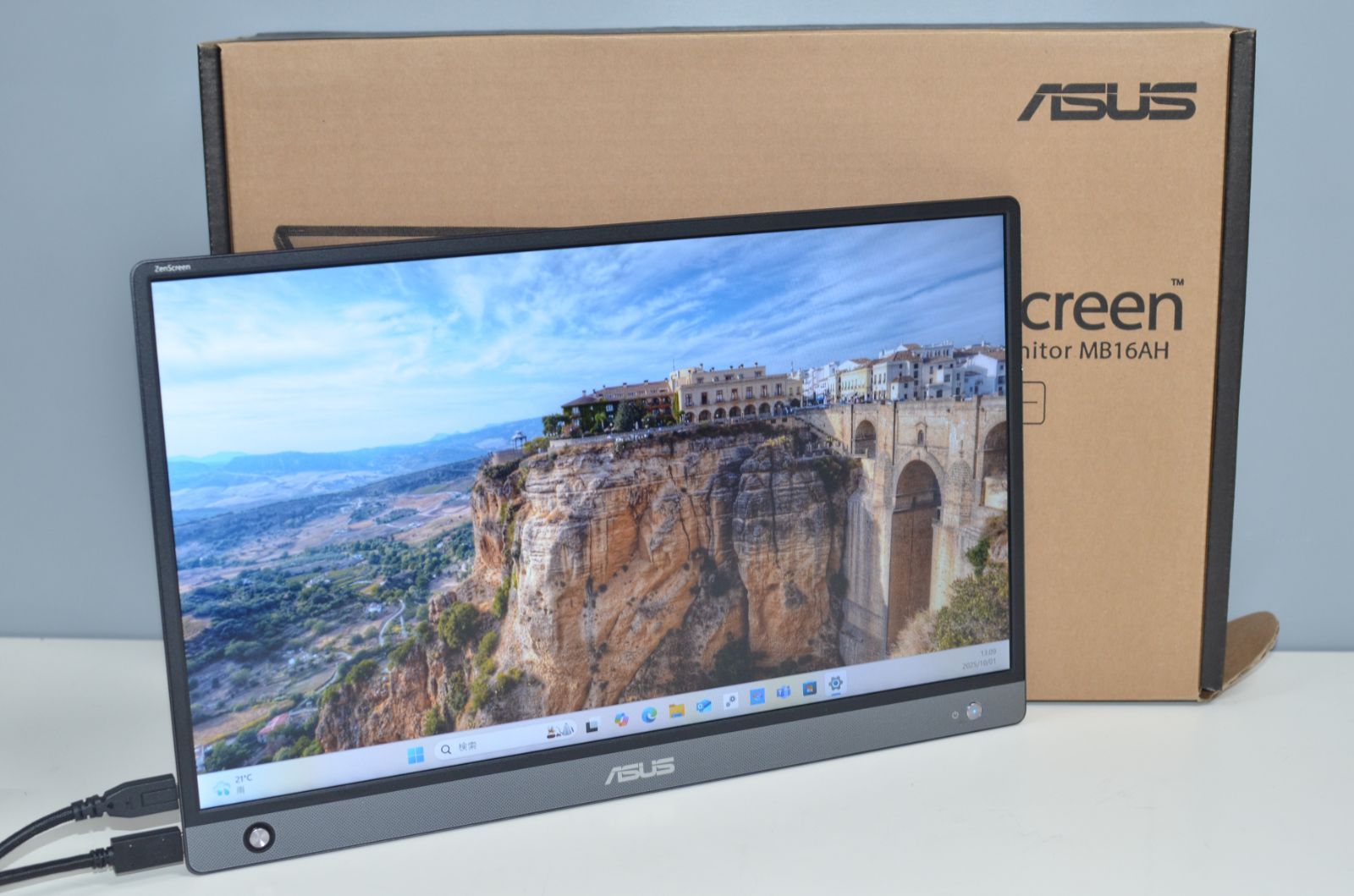 ASUS 15.6型 IPSパネル搭載液晶モニター MB16AH