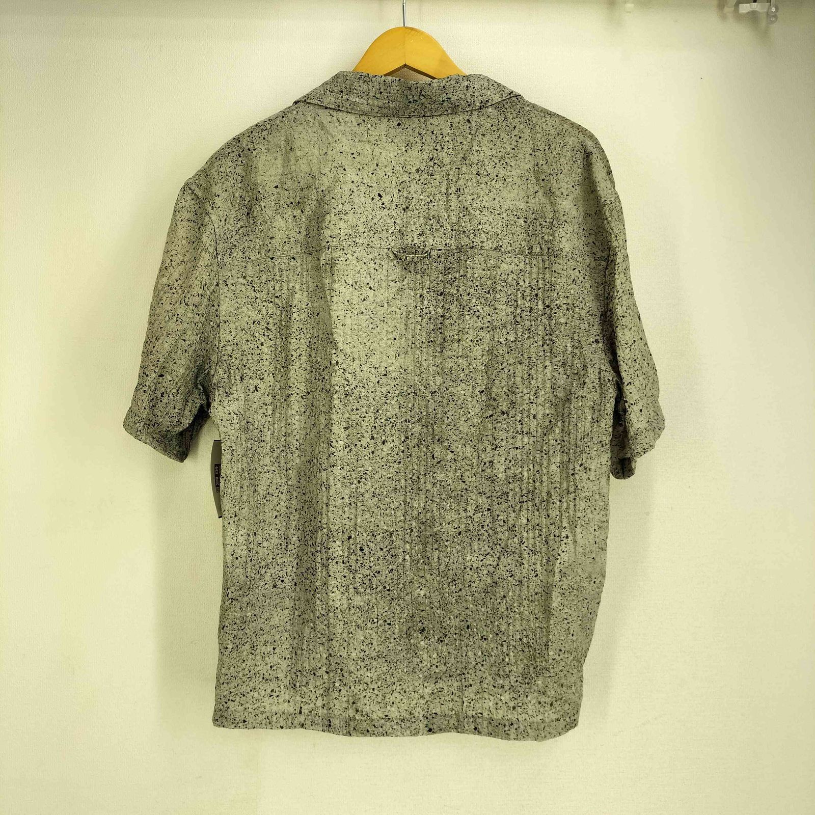 【ZARA】アブストラクト プリント シャツ グレー | 4225/300/802 ABSTRACT PRINT SHIRT - Gray | ZARA United States
