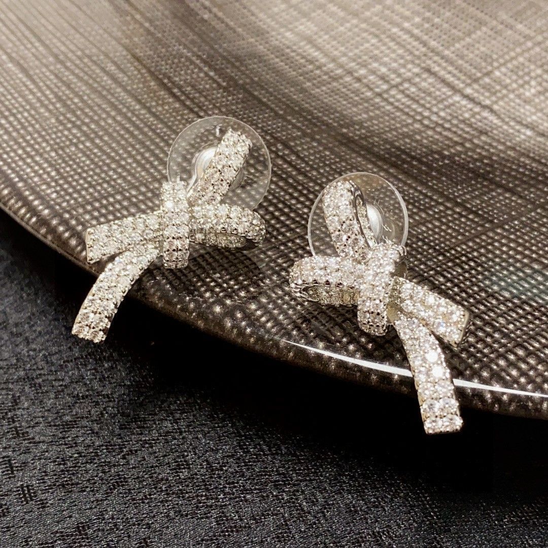 *25A限定♡希少*【CHANEL】ブドウモチーフ イヤリング シャネル(CHANEL)シャネル ぶどうモチーフイヤリング イヤリング