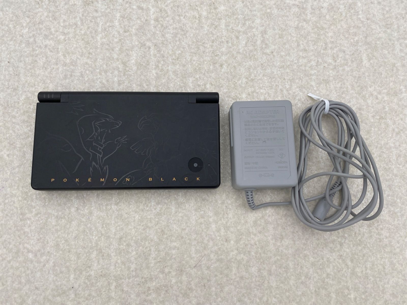 ニンテンドー DSi 本体 レシラム ゼクロムエディション ポケモンブラック
