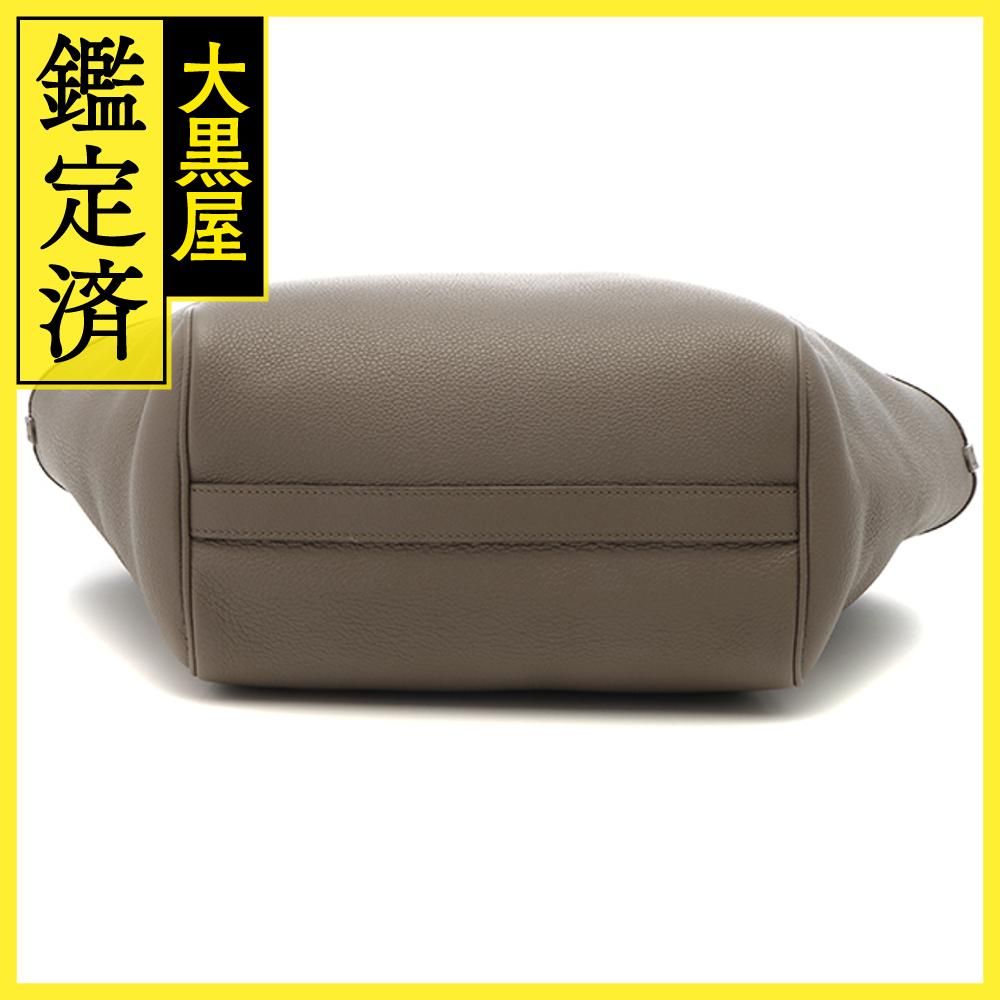 セリーヌ スモール フォールド カバ 194073CR7.18TP 【473】 - メルカリ 