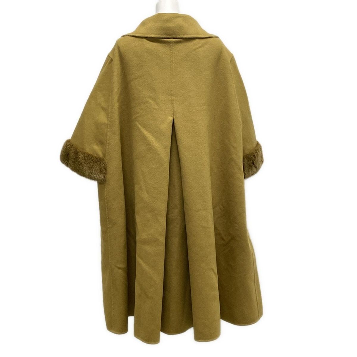 FENDI(フェンディ) コート サイズ38 S レディース - FF8520W1D ライト  