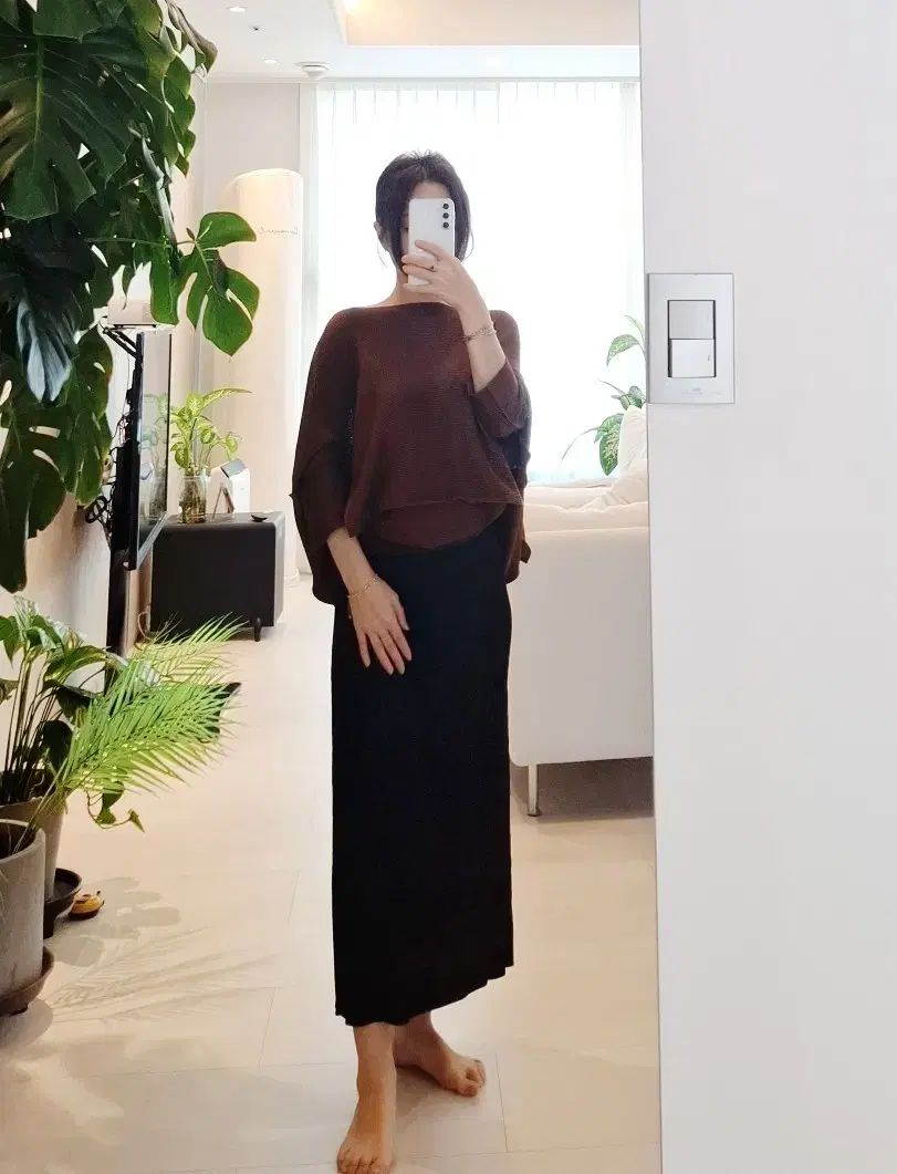 ほぼ ISSEY