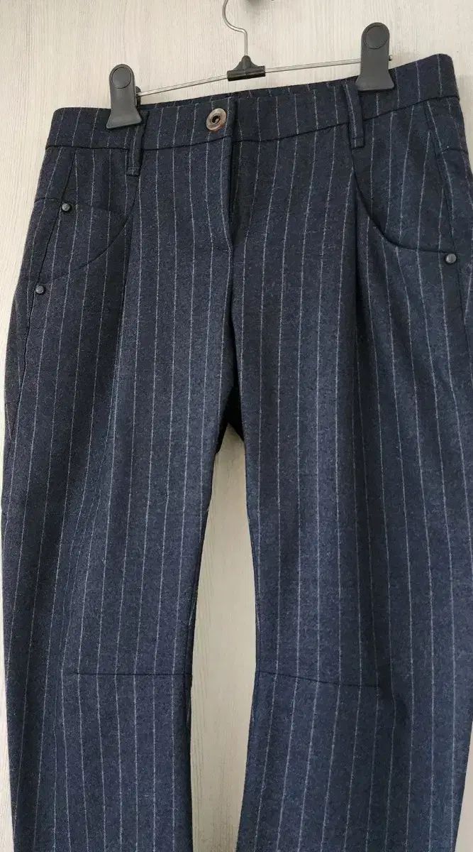 ブルネロ クチネッリ レディース ストライプ スラックス