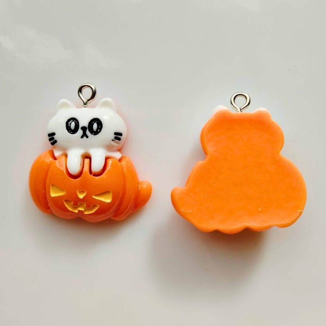 猫チャーム かぼちゃ カボチャ ハロウィン 黒猫 白猫 ねこ ネコ