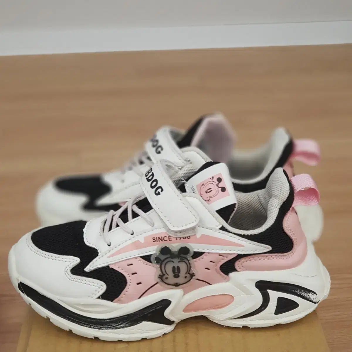 スニーカー ディズニー キッズ 子供靴 女の子 ミッキー DISNEY DN ムーンスター ミッキーマウス ミニー 男の子 | ADIDAS B1357 FARFETCH
