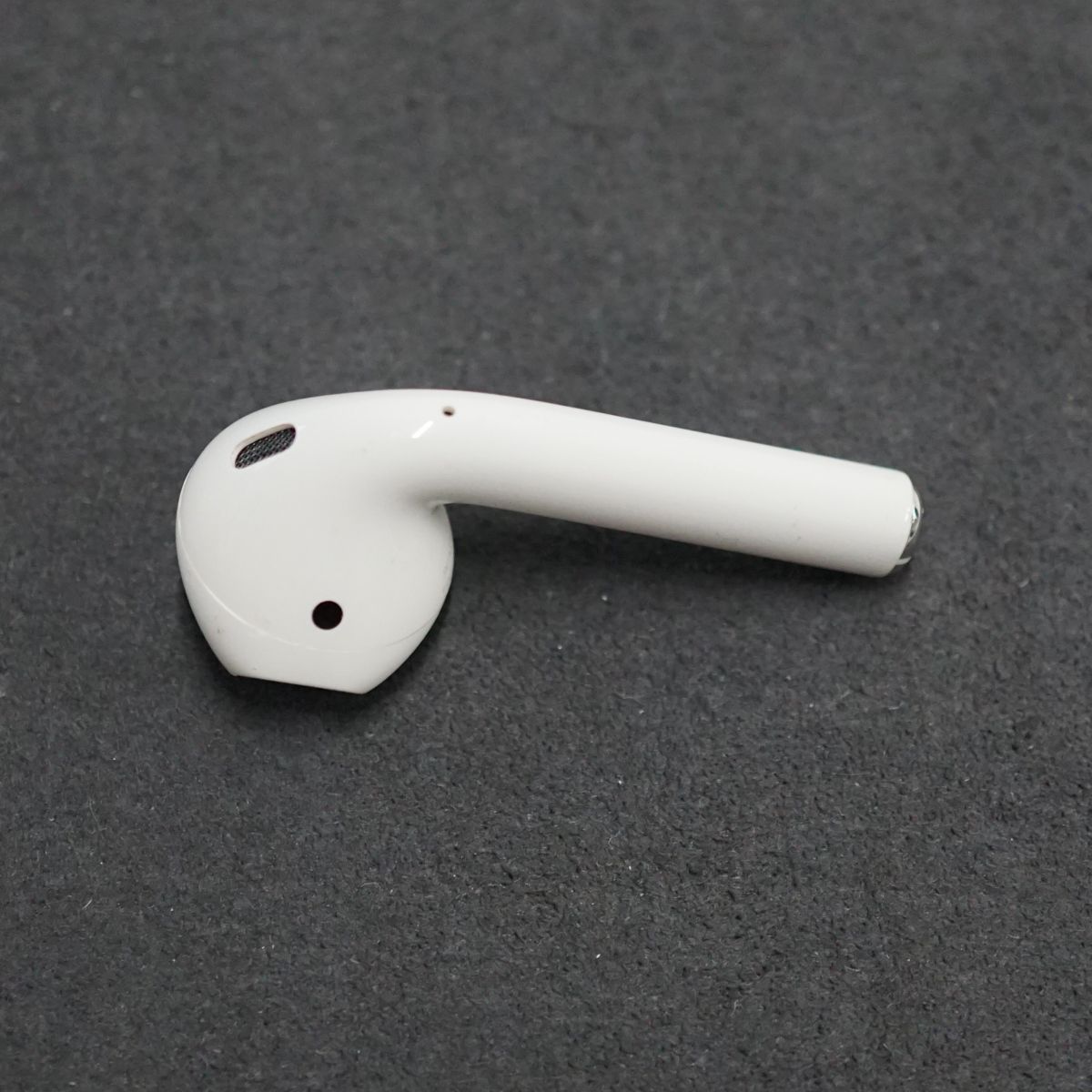 Apple AirPods エアーポッズ USED品 左イヤホンのみ L 片耳 A2031 第二