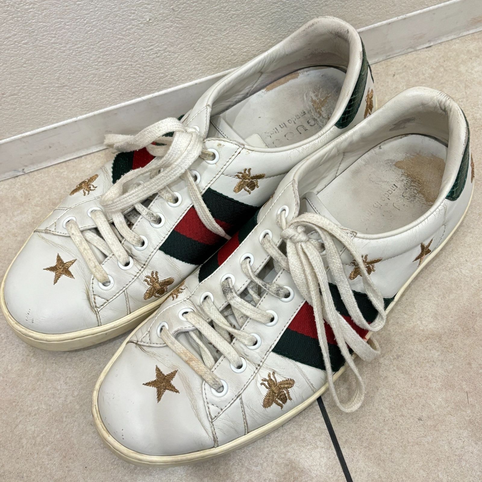 ΩNA3637 GUCCI グッチ エース ローカットスニーカー BEE 蜂 刺繍 シェリーライン ホワイト 386750 メンズ サイズ8