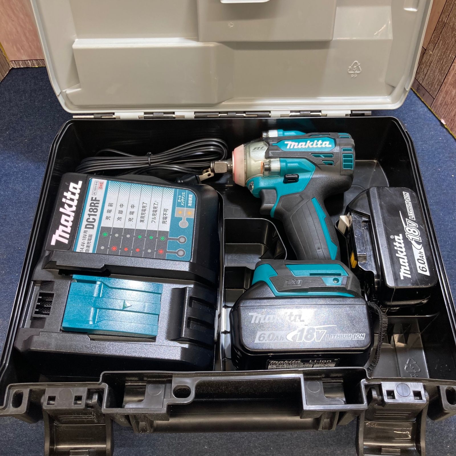 マキタ かた インパクトレンチ TW300DRGX 