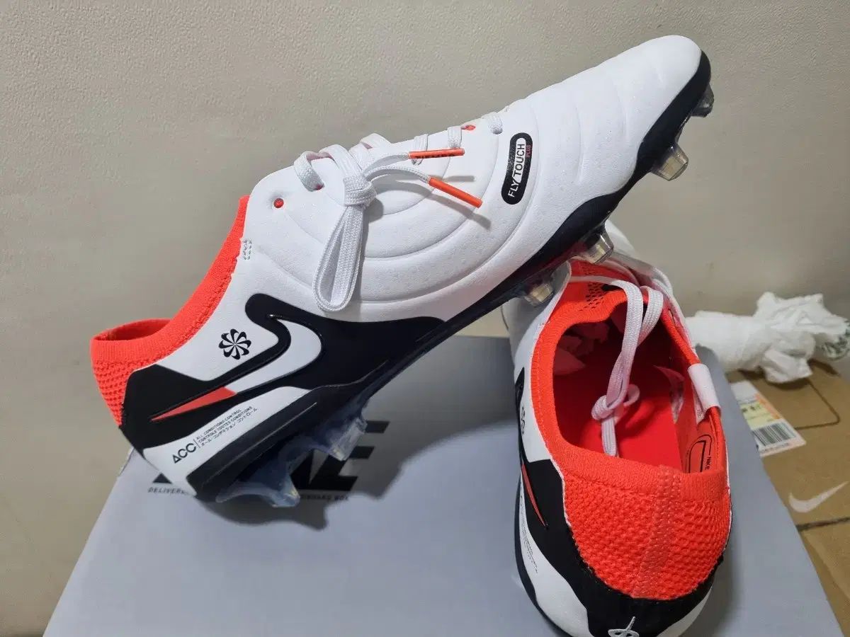 NIKE(ナイキ) ティエンポ レジェンド 10 エリート FG SE 275 nike