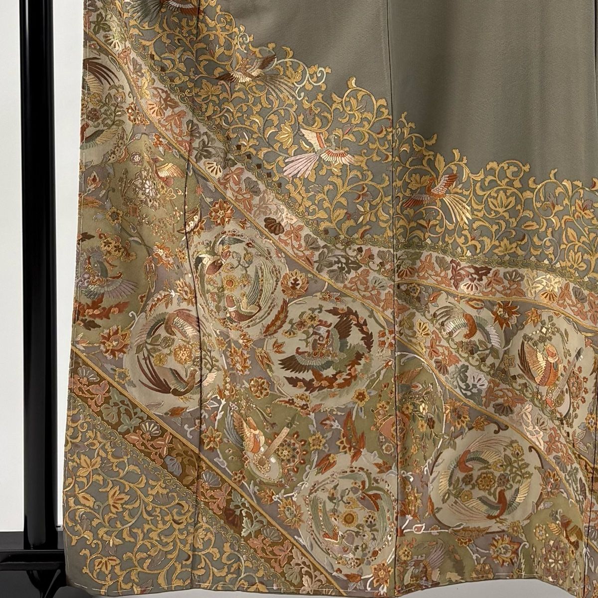 訪問着 身丈162cm 裄丈65cm M 袷 花鳥 華文 金糸 刺繍 灰茶 正絹 名品