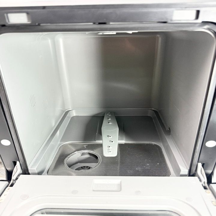 工事不要でシンク横に置けるタンク式食洗機