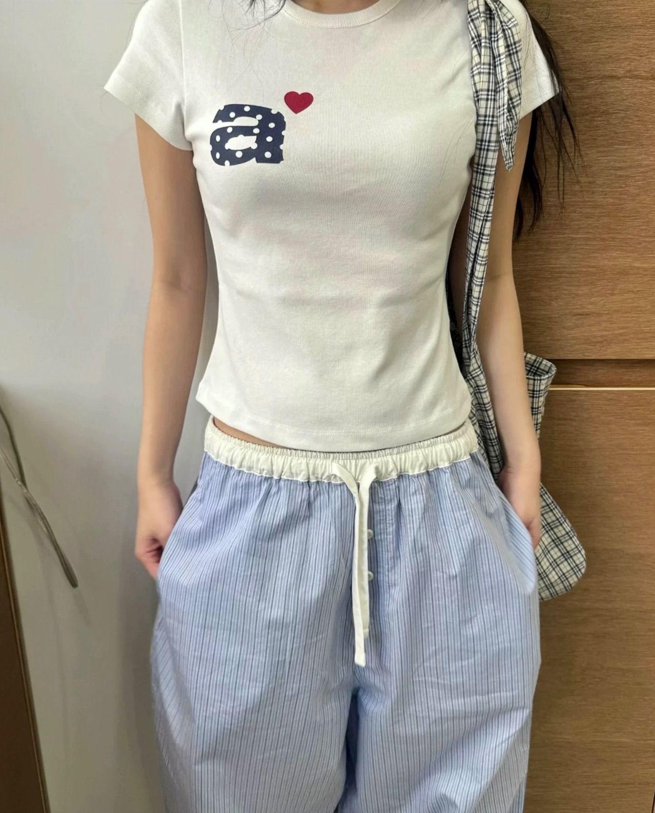 aeae DOT SMALL LETTER TEE エーイーエーイー ドットスモール