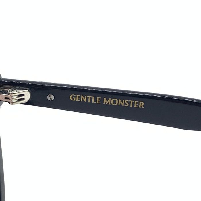 Gentle Monster Lilit 01K スクエアフレーム サングラス | グリーン | FARFETCH JP