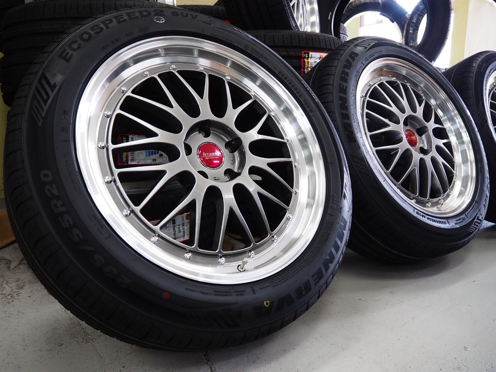 2026年最新Yahoo!オークション 深リム メッシュ 車検対応 225/50R18 要