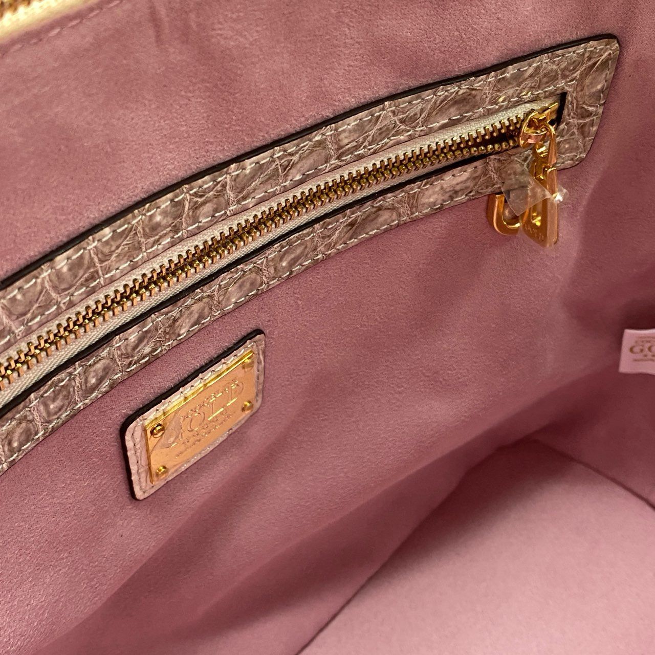 Fe18 【極美品】定価143万 JRA認定 COCOCLELUX GOLD 5スター ココ 