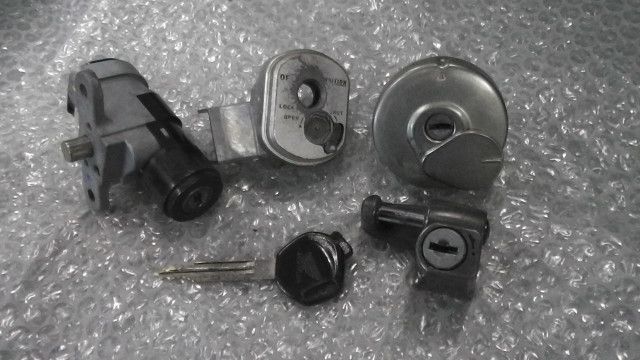ベンリィ　AA03-1004xxx　の　キーセット　ON抜け:#1641350679